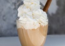Cocktail met slagroom
